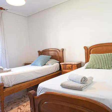 Hébergement de vacances Casa En Cerca De La Playa, Niembru. El Carrascal