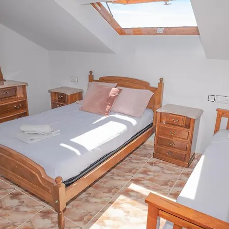 Casa En Cerca De La Playa, Niembru. El Carrascal Ferienhaus