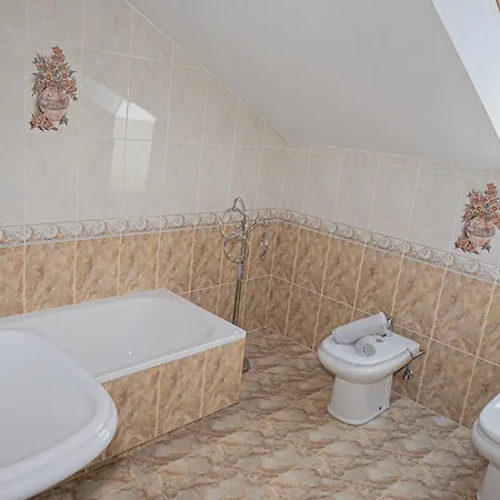 Casa En Cerca De La Playa, Niembru. El Carrascal Tatil Evi *